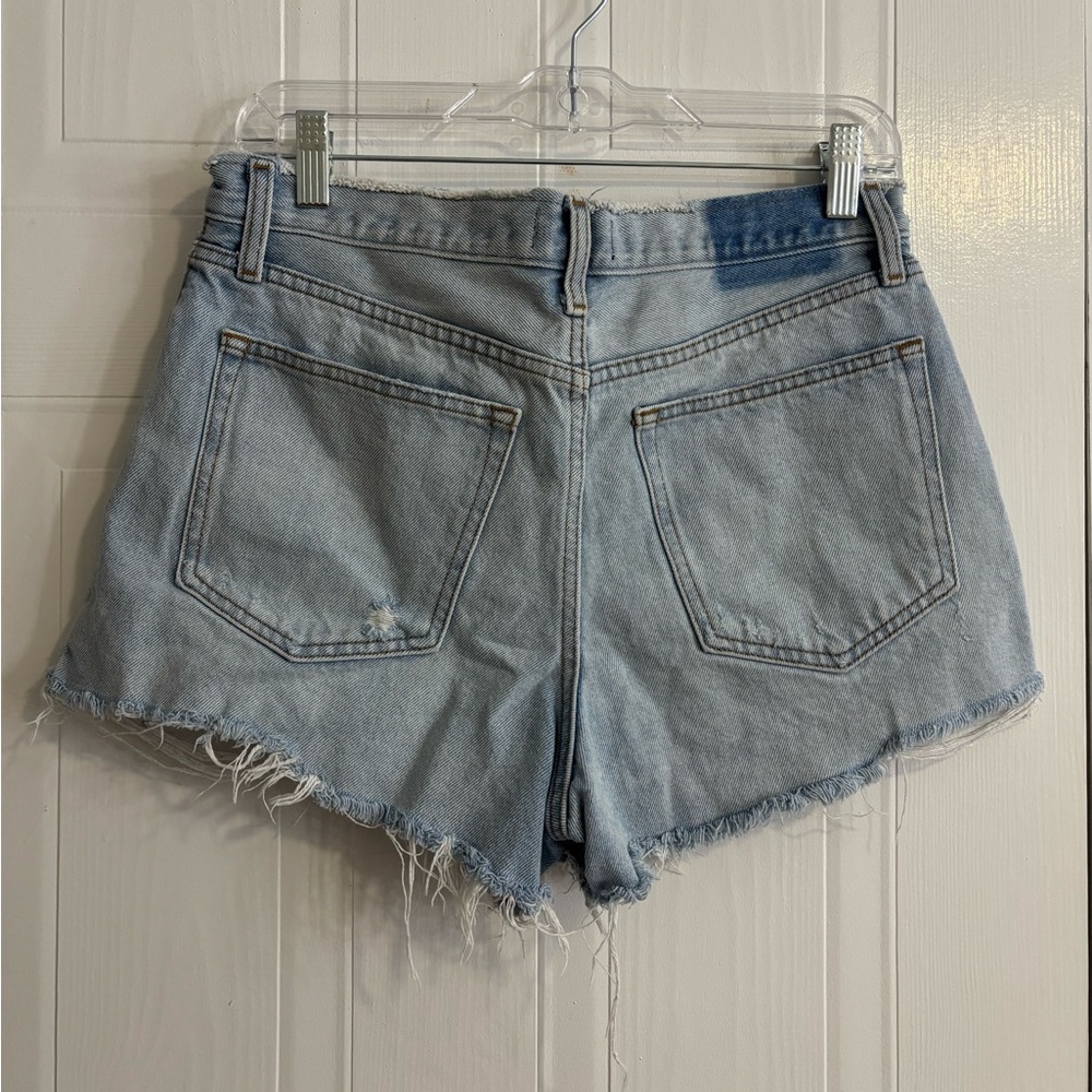 Abercrombie & Fitch light blue frayed denim shorts - Picture 3 of 3